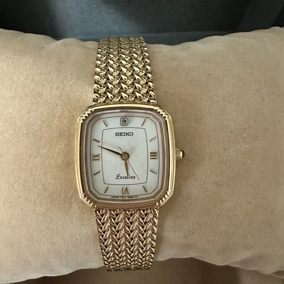 Seiko Quartz Watch - Picture 2 of 11